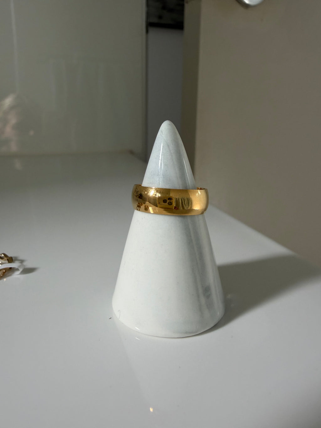 Classic Band Ring