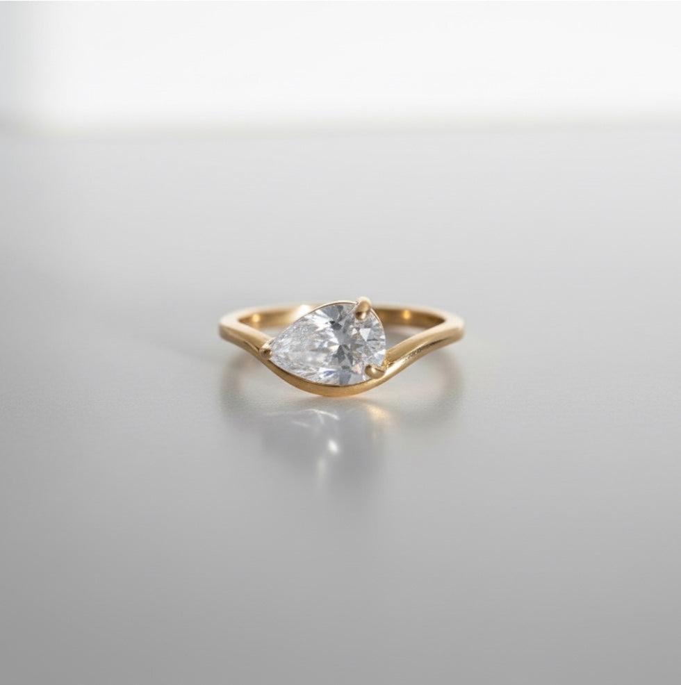 Dewdrop Ring