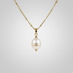 Pearl Drop Necklace - Pearl close up